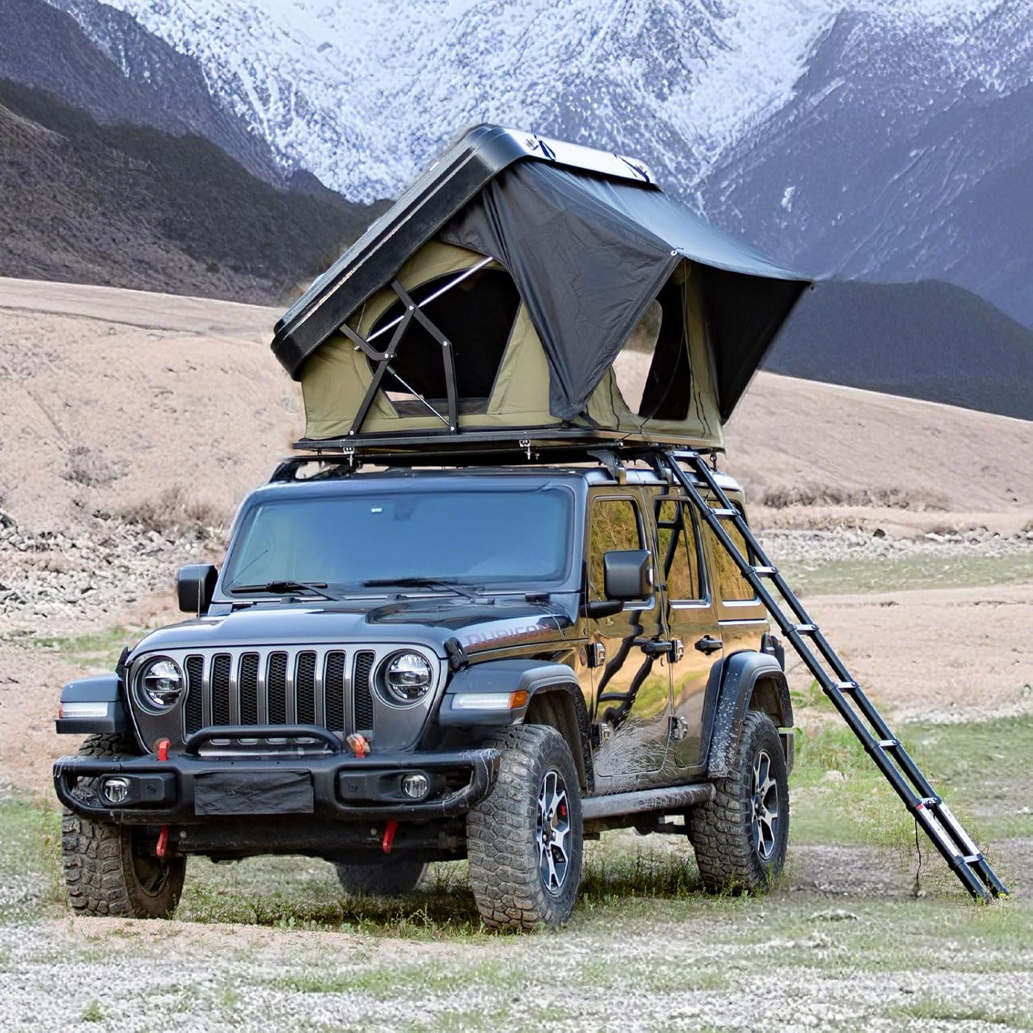 Roof Top Tent: Features an innovative elevated-space design; a spacious hard-shell tent equipped with USB charging ports and LED light strips, accommodating 2–3 people.