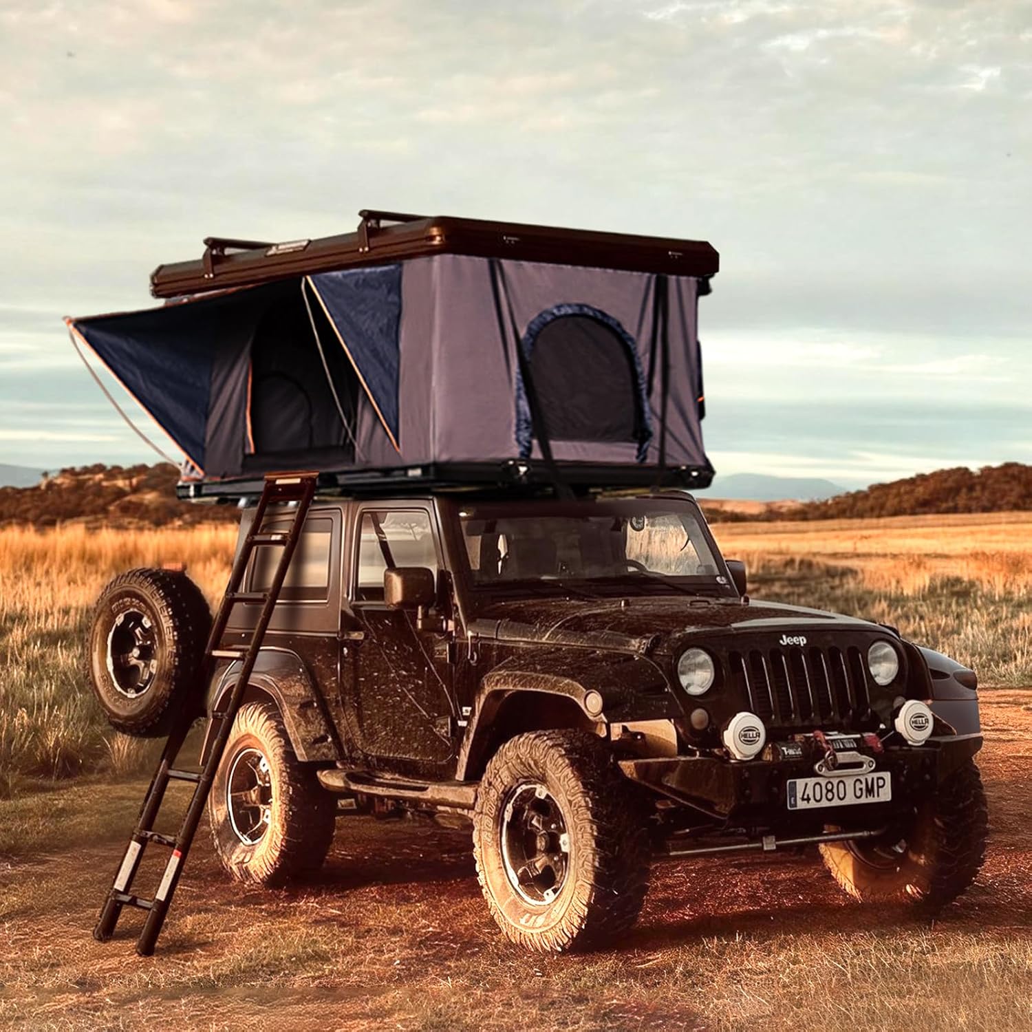 Hard-Shell Roof Top Tent (with Adjustable Crossbars): A 4-season, waterproof, pop-up tent featuring a removable thermal liner, anti-condensation mat, and USB power hub.